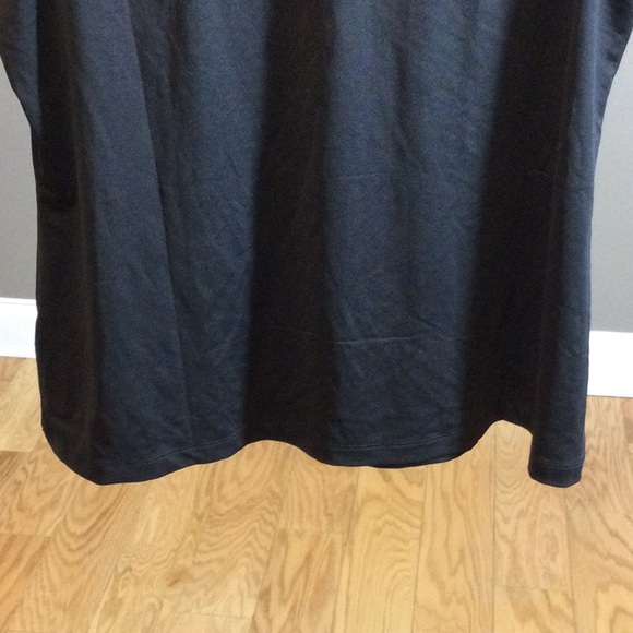 1X Susan Graver Smoothing Essentials black lace V-neck tank - Picture 8 of 14